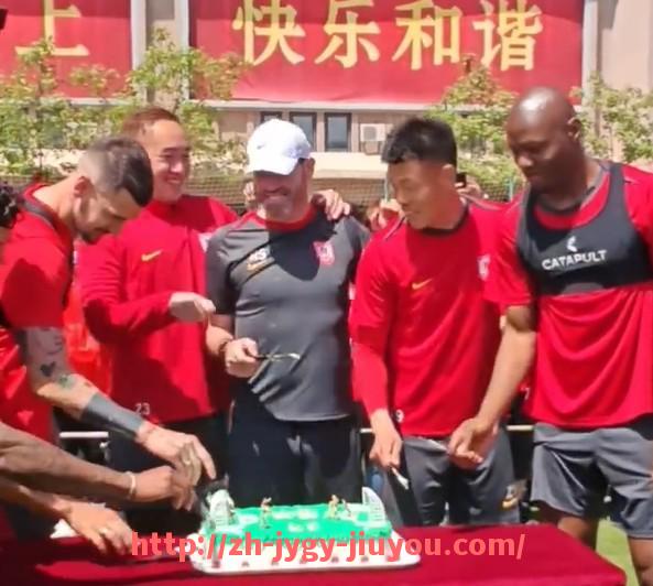 九游jiuyou-本赛季法甲联赛整体表现回顾与精彩瞬间汇总